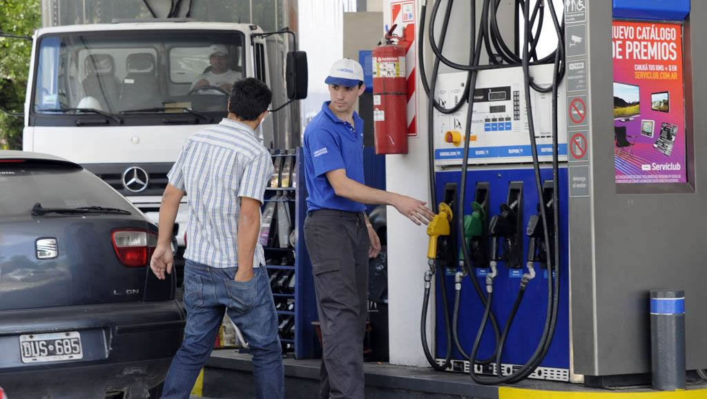 Las Estaciones de Servicio pierden hasta 10 puntos de calidad de atención durante los picos de demanda