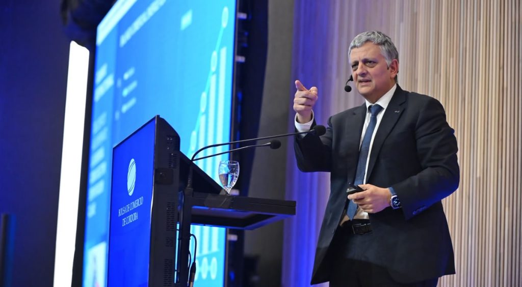 ¿Puede Uruguay convertirse en la próxima gran apuesta petrolera de YPF?