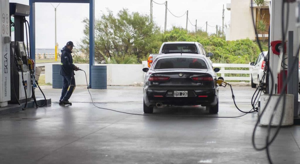 ¿Qué costo tuvo para ANCAP amortiguar las subas internacionales de los combustibles?