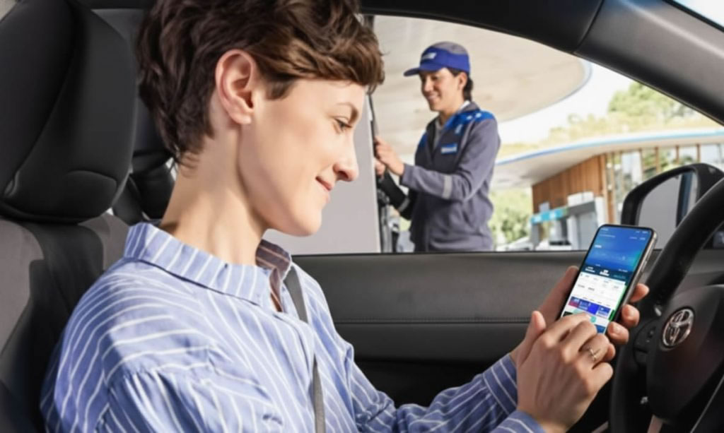 Comprar combustible desde el celular y retirar el pedido durante la carga: así es la nueva experiencia en las Estaciones de Servicio