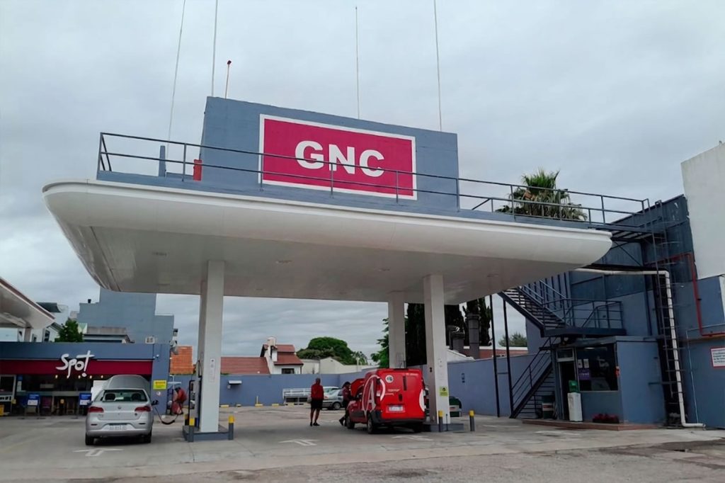 Impulsan una estrategia para reducir a la mitad el costo eléctrico y mejorar la competitividad de las Estaciones de Servicio con GNC
