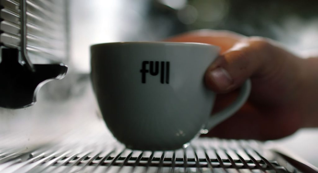 YPF Full cambia su propuesta: nuevo café, más tecnología y una línea para el hogar