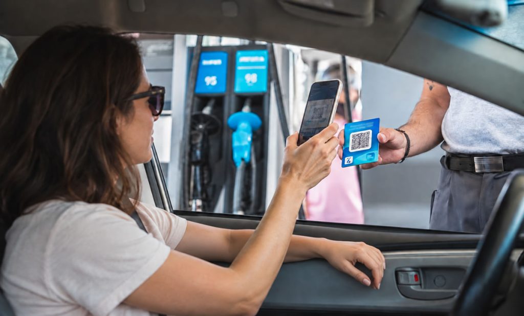 De cargar nafta a pagar el supermercado: hasta dónde pueden crecer las apps de las petroleras