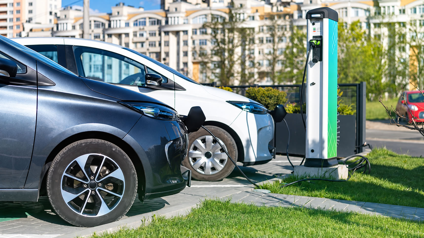 Electromovilidad: el 95 por ciento de los cargadores se instala fuera de las Estaciones de Servicio