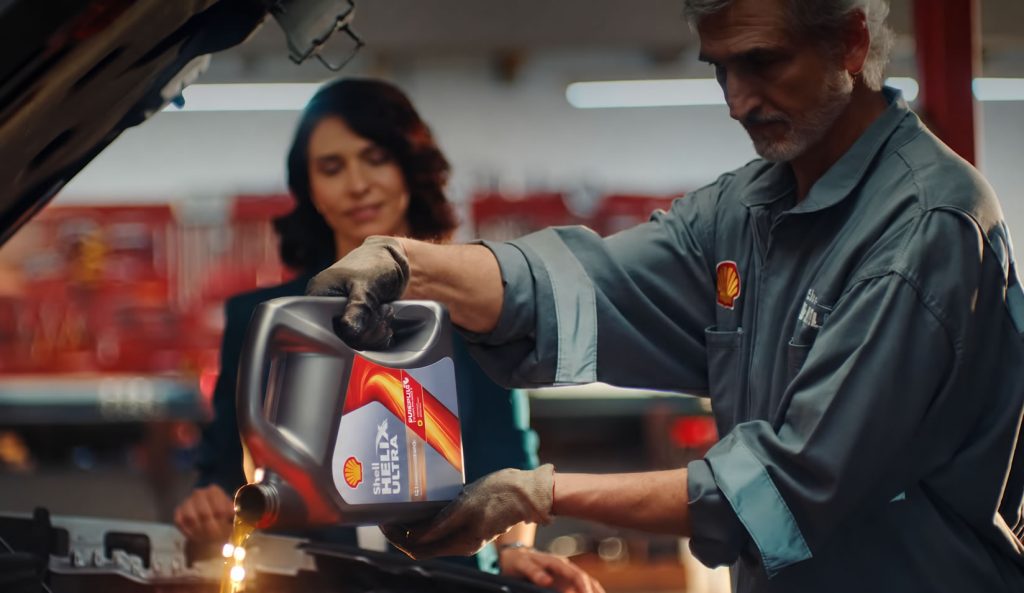Shell Helix apuesta a la confianza para ganar terreno en el mercado de lubricantes