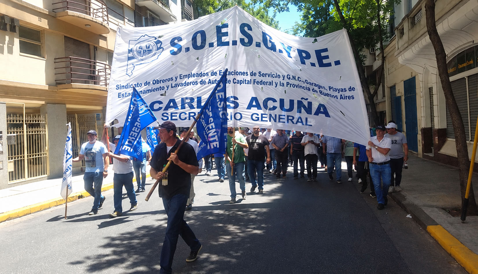 Sin acuerdo salarial, el gremio de Estaciones de Servicio evalúa una medida de fuerza nacional