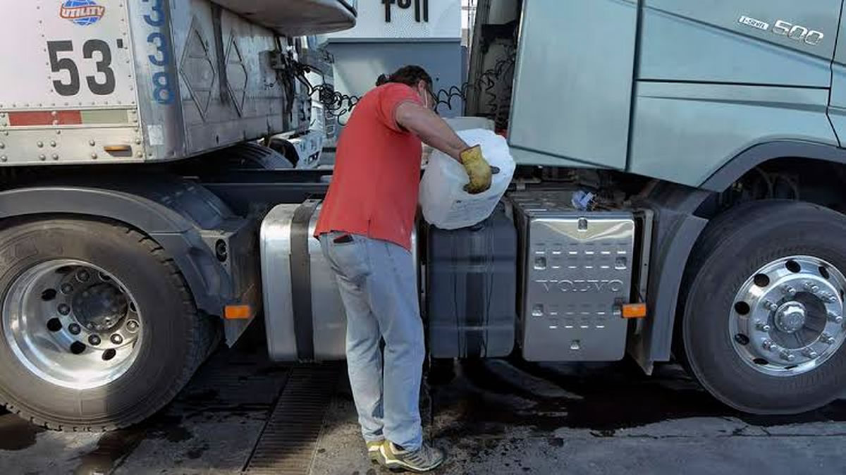 Sube fuerte el gasoil mayorista y las petroleras buscan evitar el traslado de ventas a las Estaciones de Servicio